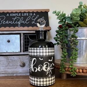 New Halloween Glass Potion Bottle BOO